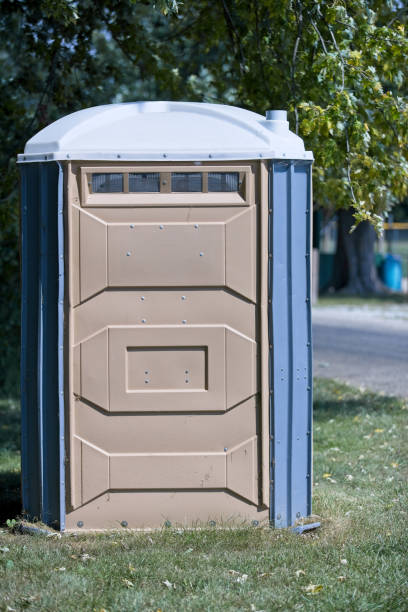 Portable bathroom rental in Robinson, IL